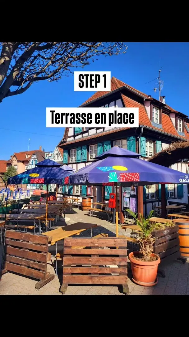 AU CHEVAL BLANC Win & Bierstub Atypique